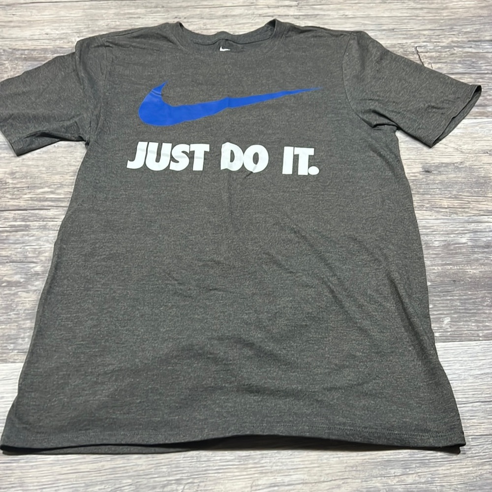 Nike Tee